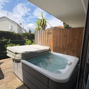 Hotel Sable Et Soleil - Port, Plage Et Jacuzzi Prive